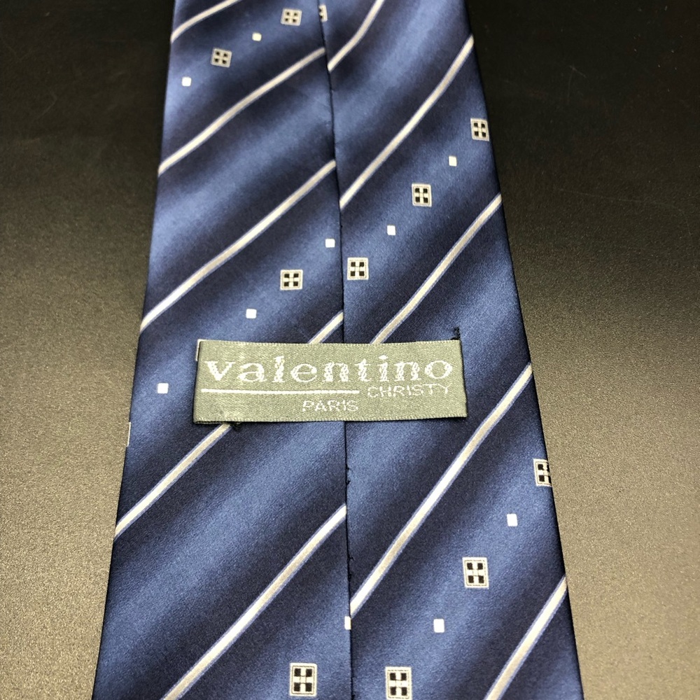 Valentino Christy Paris Mens Tie 100% Silk Geometric Square Stripes Navy - Picture 3 of 4